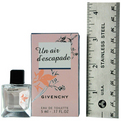 UN AIR D'ESCAPADE by Givenchy